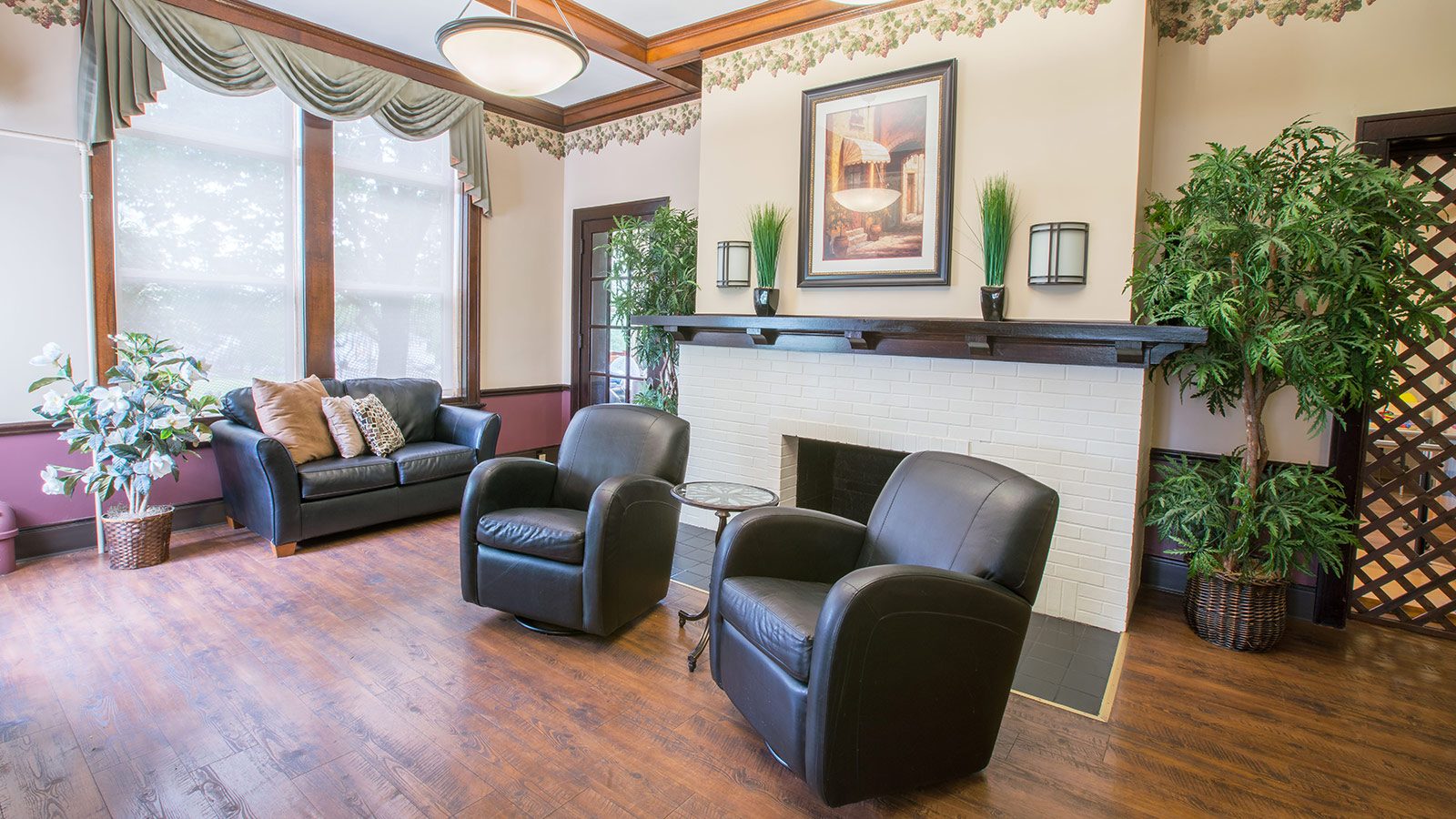 Residence At Huntington Court photo 4