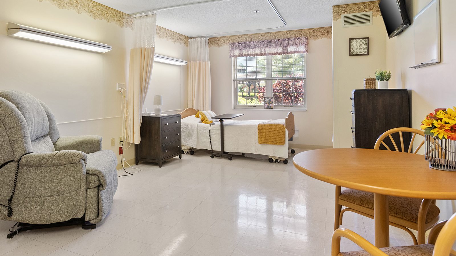 Sycamore Run Nursing And Rehab Center photo 2