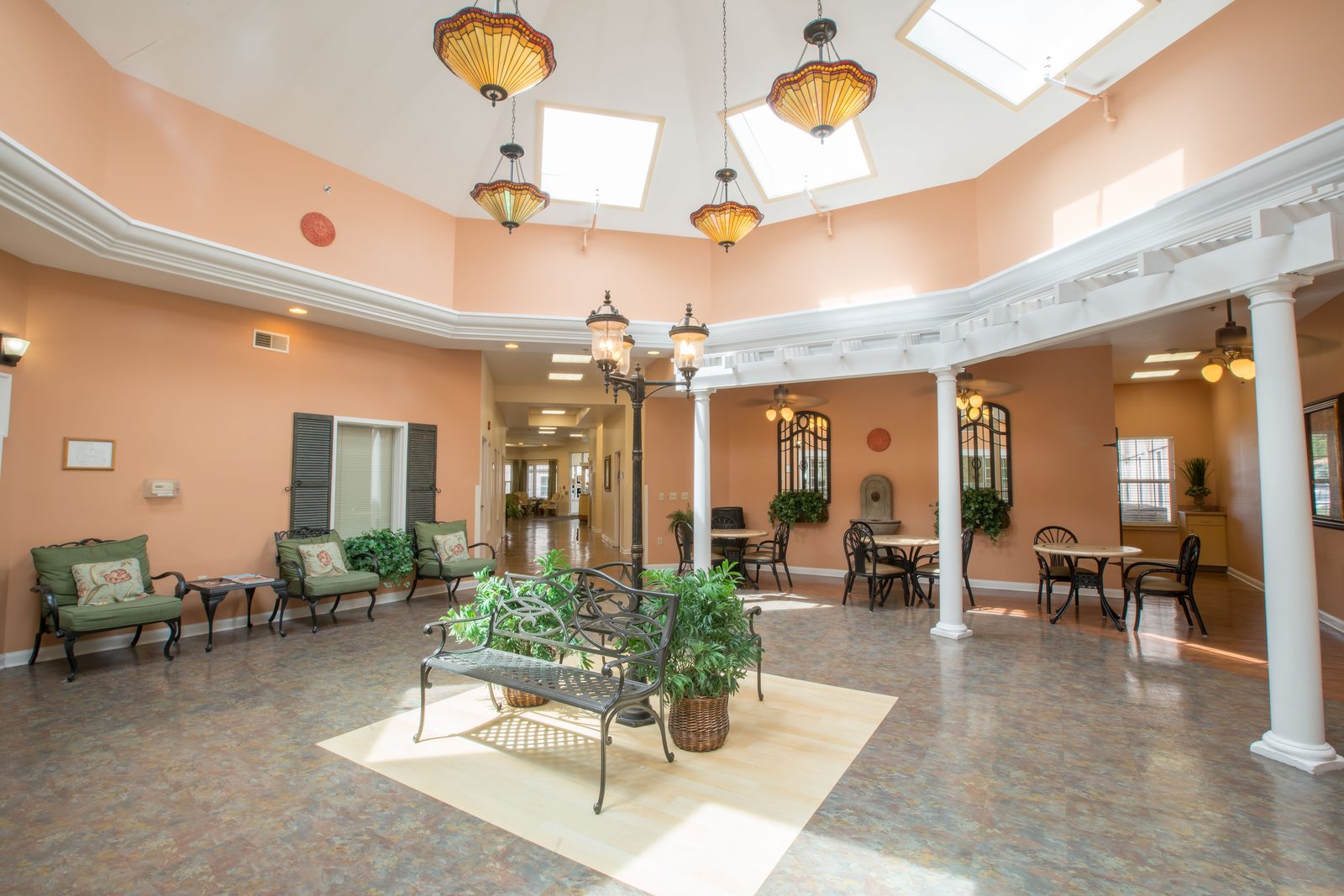 Veranda Gardens & Assisted Living photo 4