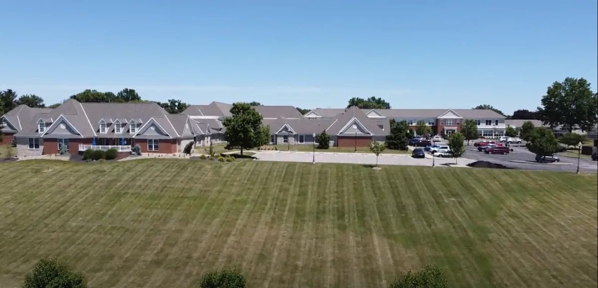 West View Manor photo 5
