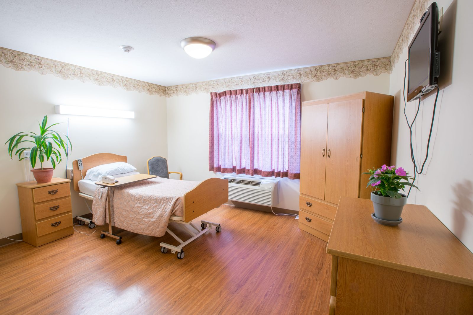 Mcnaughten Pointe Nursing and Rehab photo 3