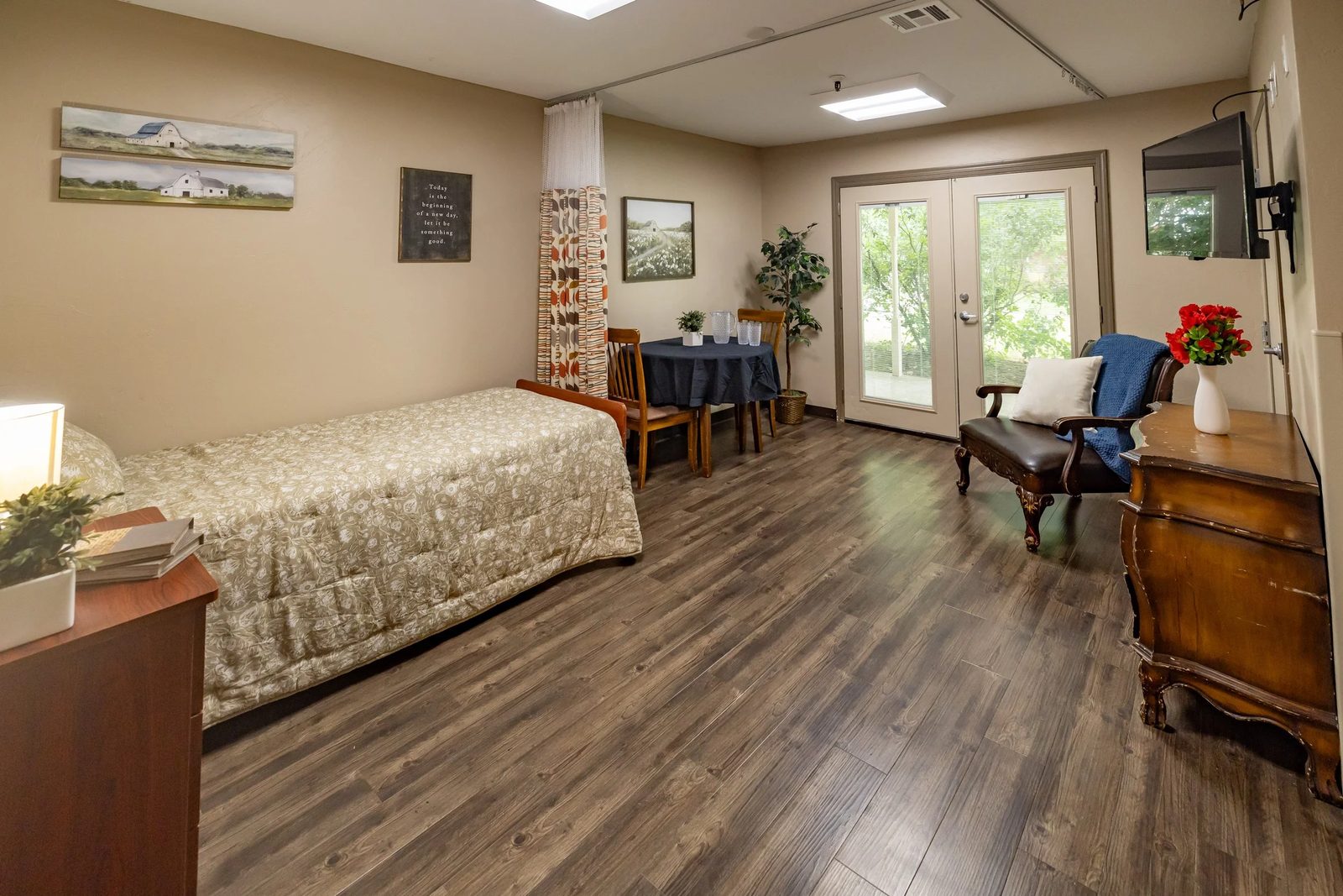 Ambassador Manor Nursing Center photo 4