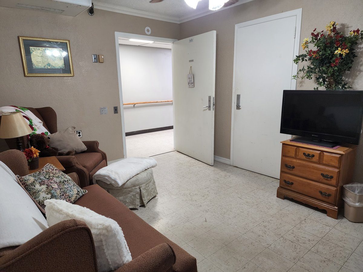 Cordell Christian Home photo 3