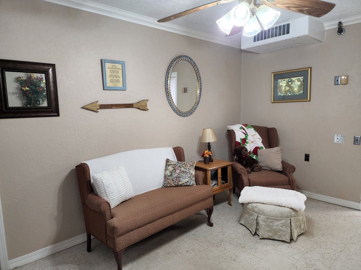 Cordell Christian Home photo 4