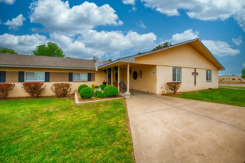Ponca City Nursing & Rehabilitation Center photo 2