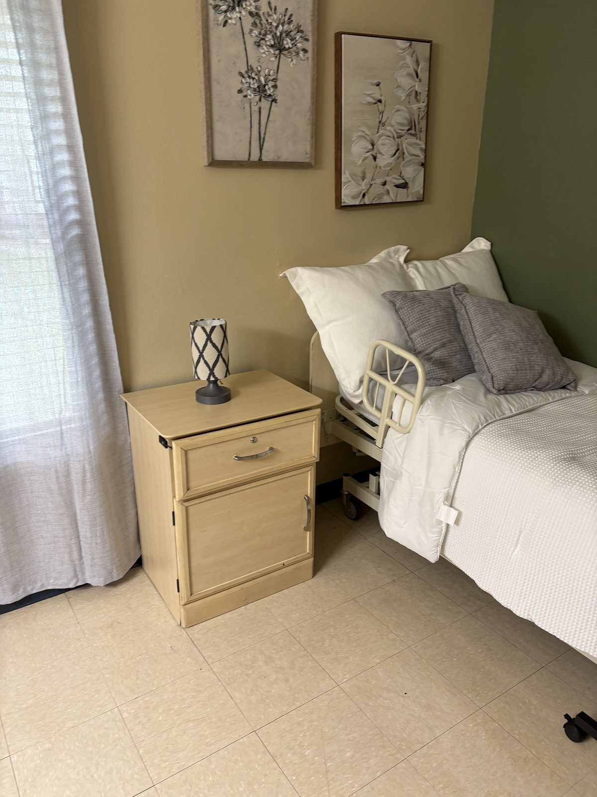 South Pointe Rehabilitation and Care Center photo 1