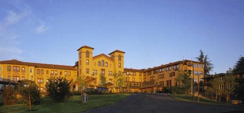 Mary's Woods At Marylhurst