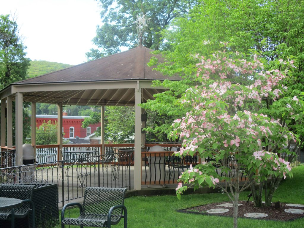 Cedarbrook Nursing Homes