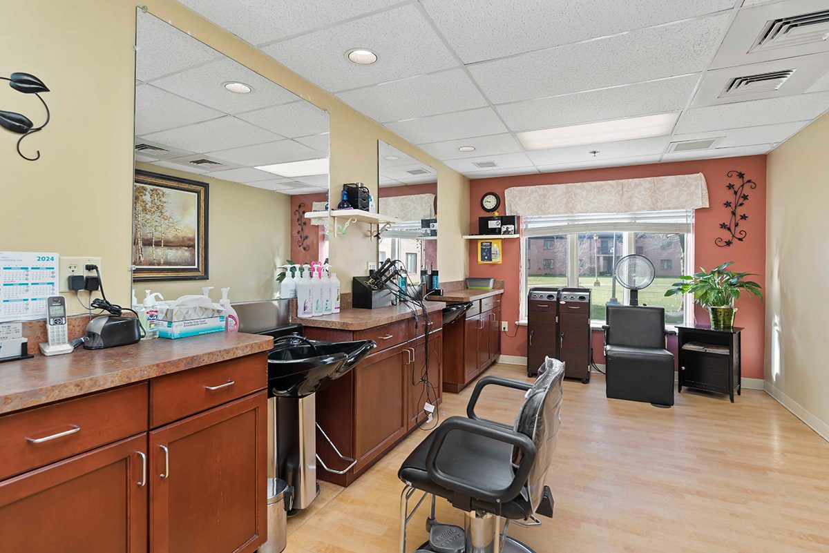 Ephrata Manor photo 2