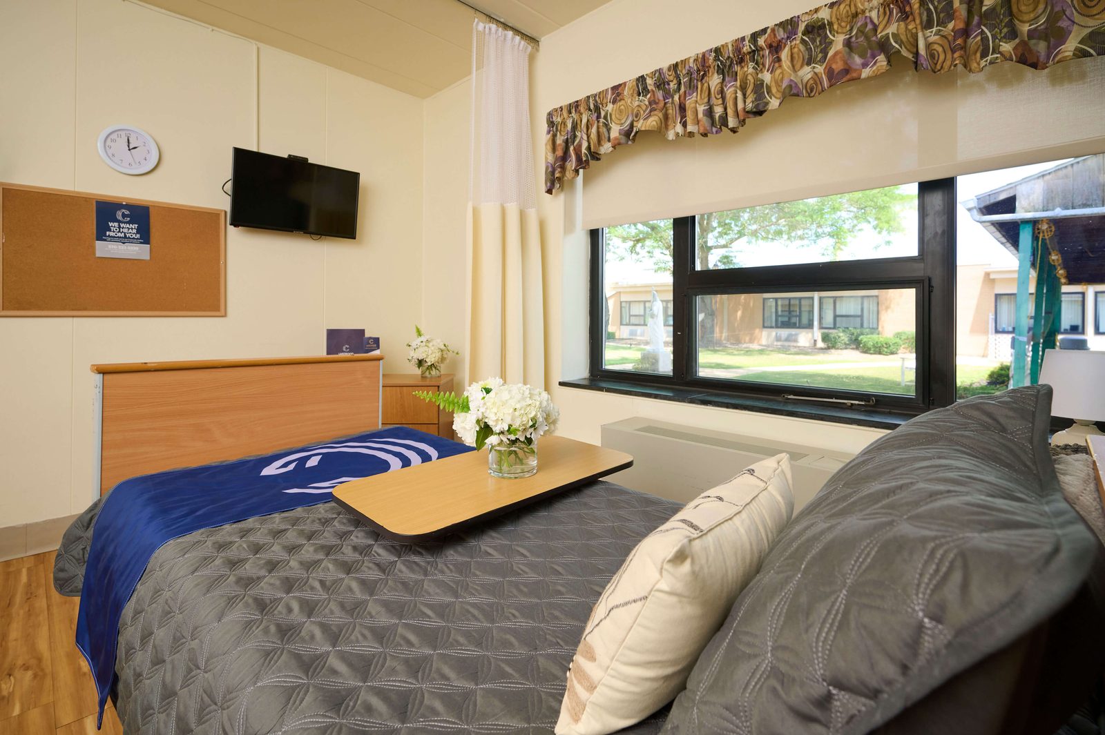 Lakewood Rehabilitation & Healthcare Center photo 3