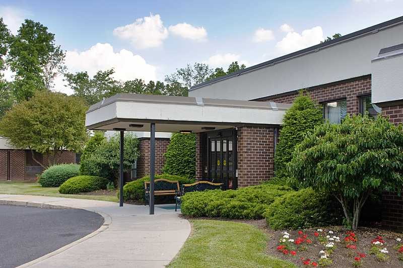 Quakertown Center photo 5
