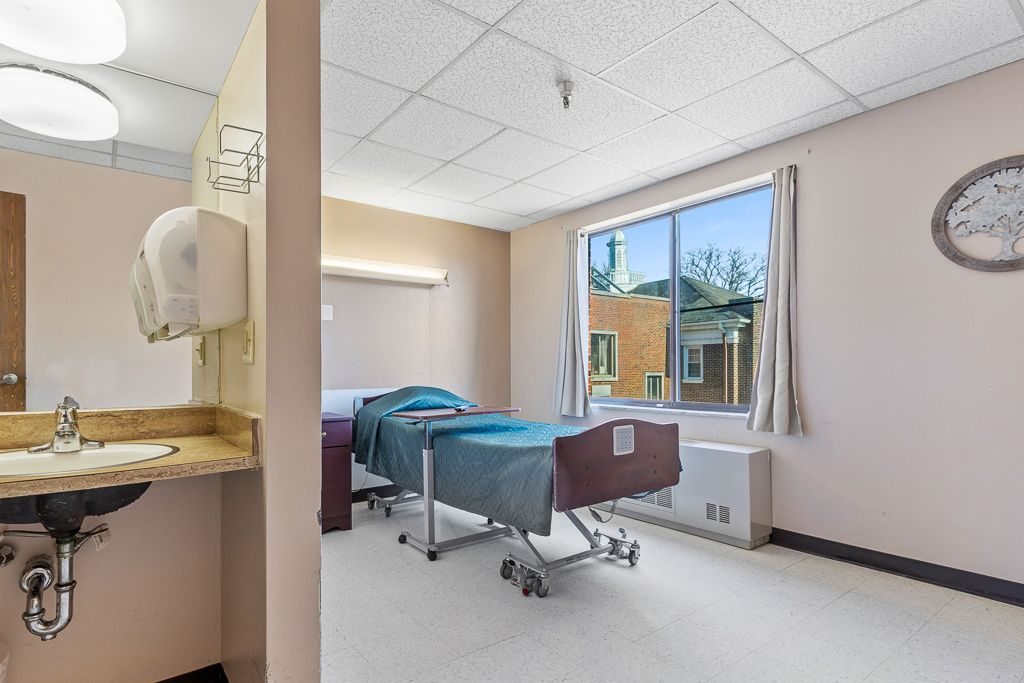 Quality Life Services - Grove City photo 2