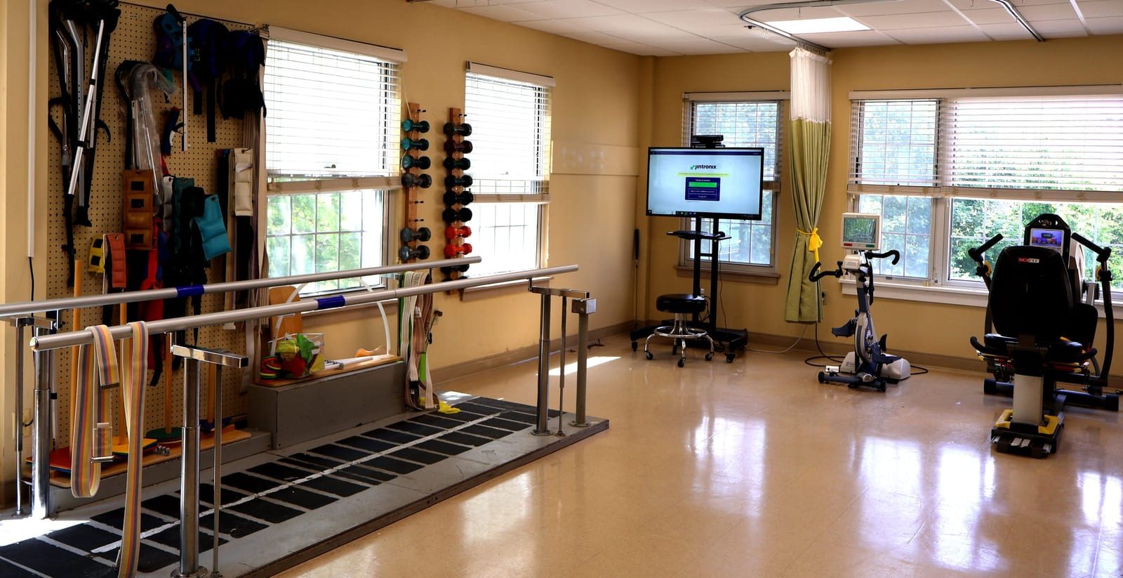 Adviniacare Pawtucket Pleasant Rehab Center, LLC photo 2