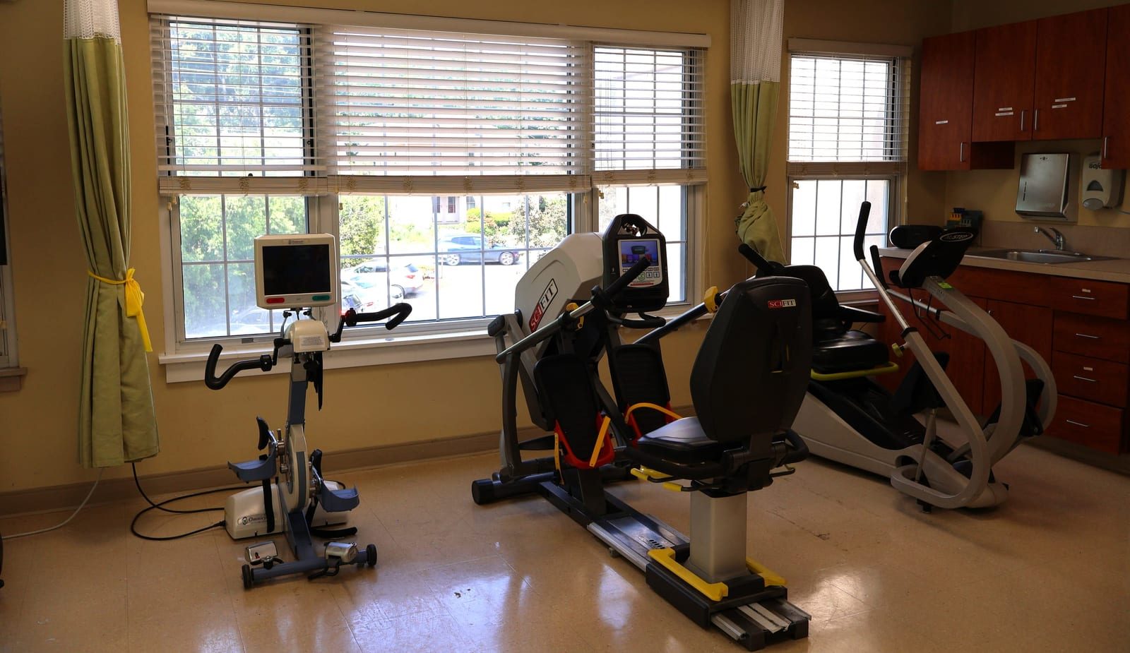 Adviniacare Pawtucket Pleasant Rehab Center, LLC photo 4