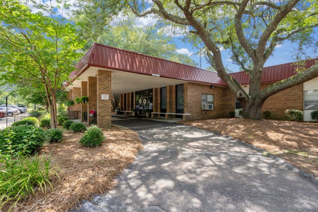 Sumter East Health & Rehabilitation Center photo 2