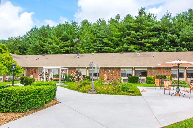 Signature Healthcare Of Rogersville photo 4