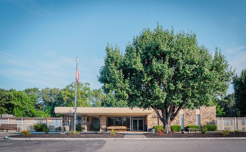 Signature Healthcare of Rockwood Rehab & Wellness photo 4