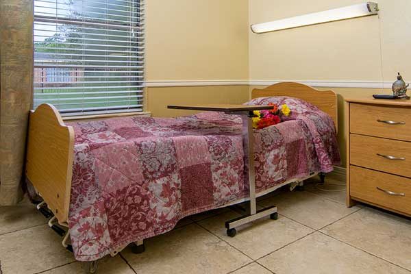 Cleveland Health Care Center photo 4