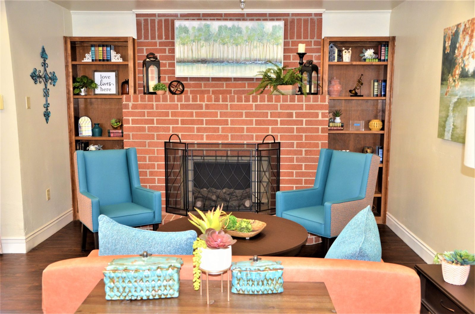 Colonial Pines Healthcare Center photo 1