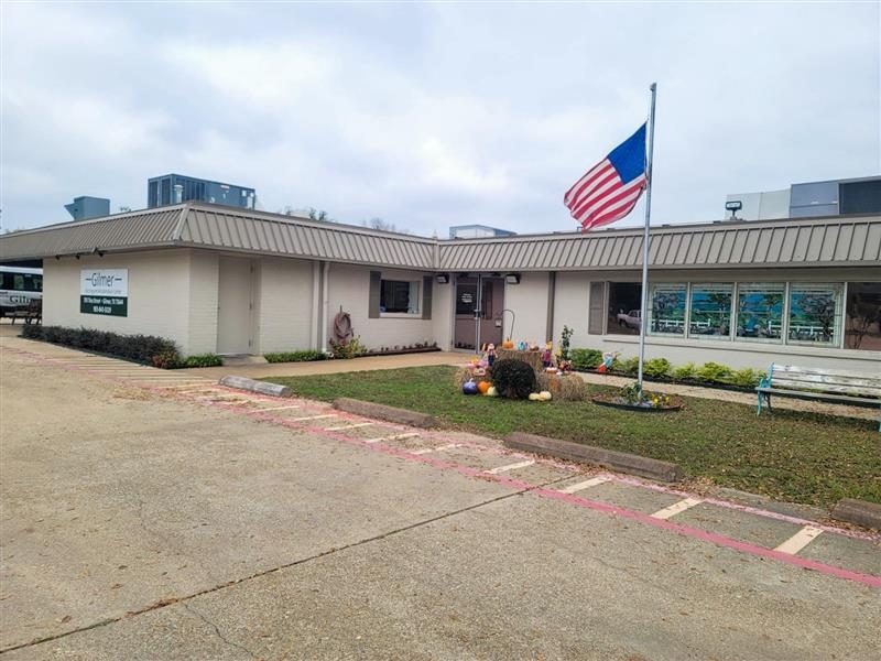 Gilmer Nursing & Rehabilitation photo 2