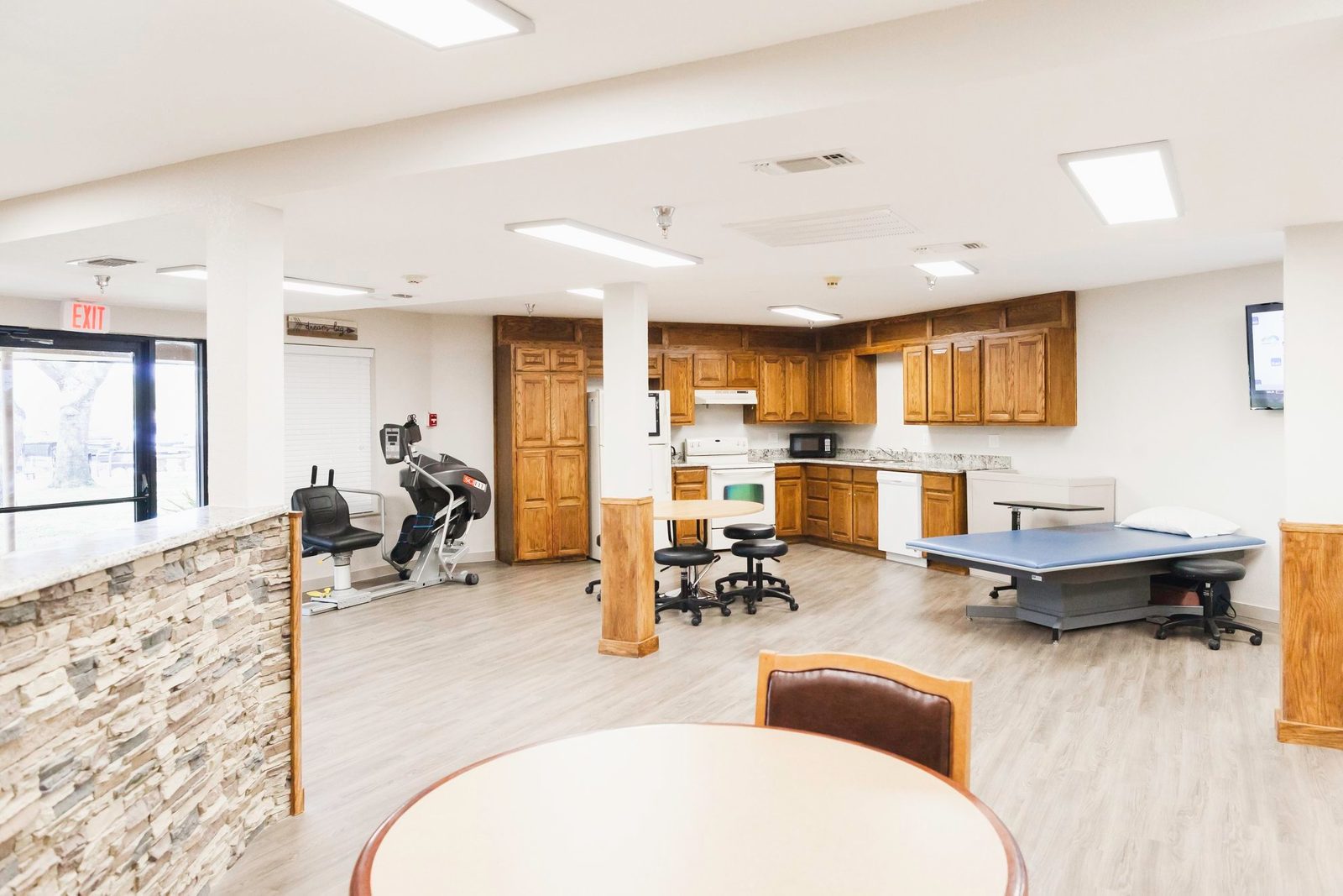 Granbury Care Center photo 5