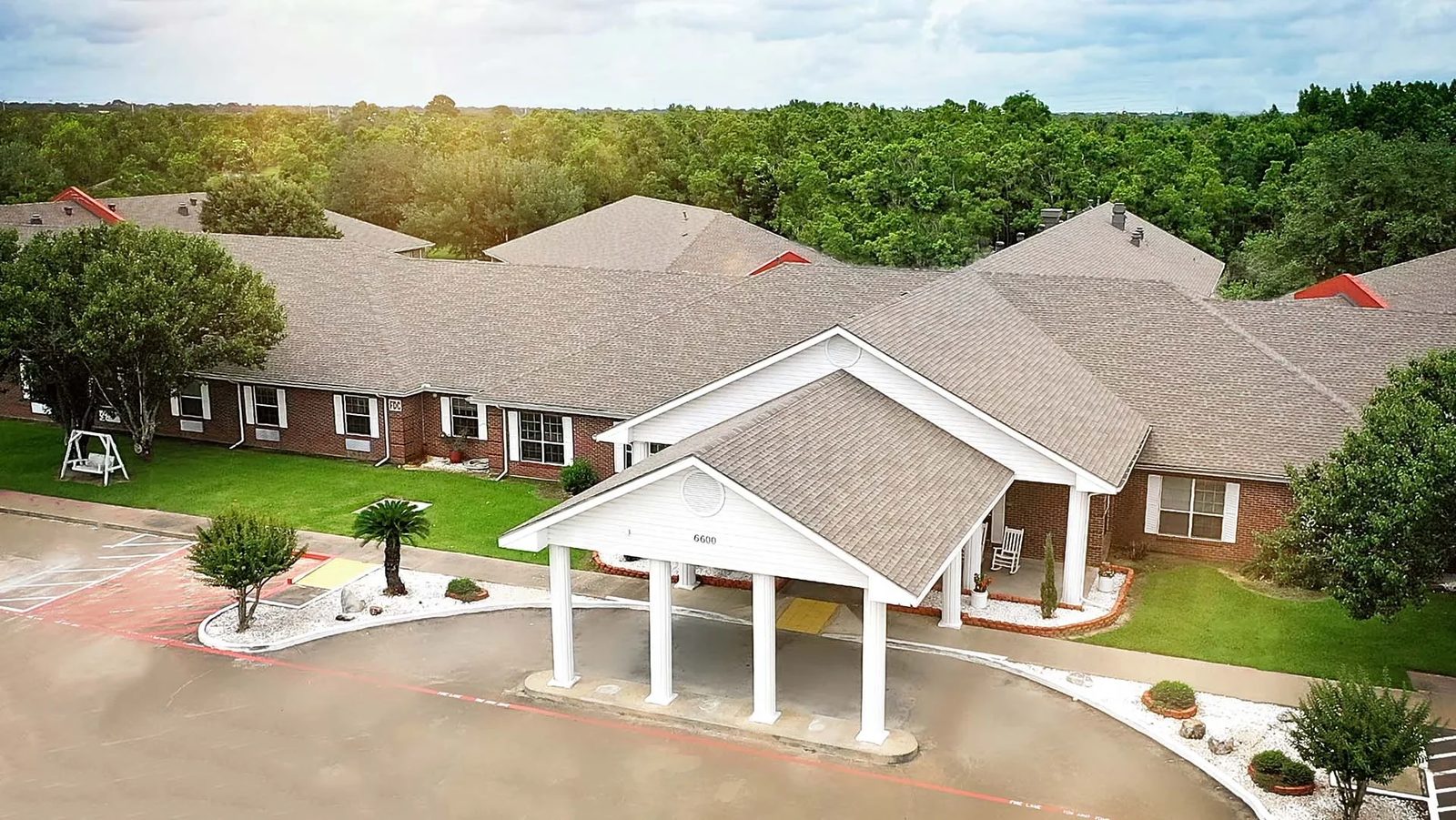 Sabine Heights Nursing and Rehabilitation Center photo 1