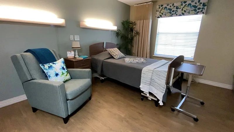 Sabine Heights Nursing and Rehabilitation Center photo 3