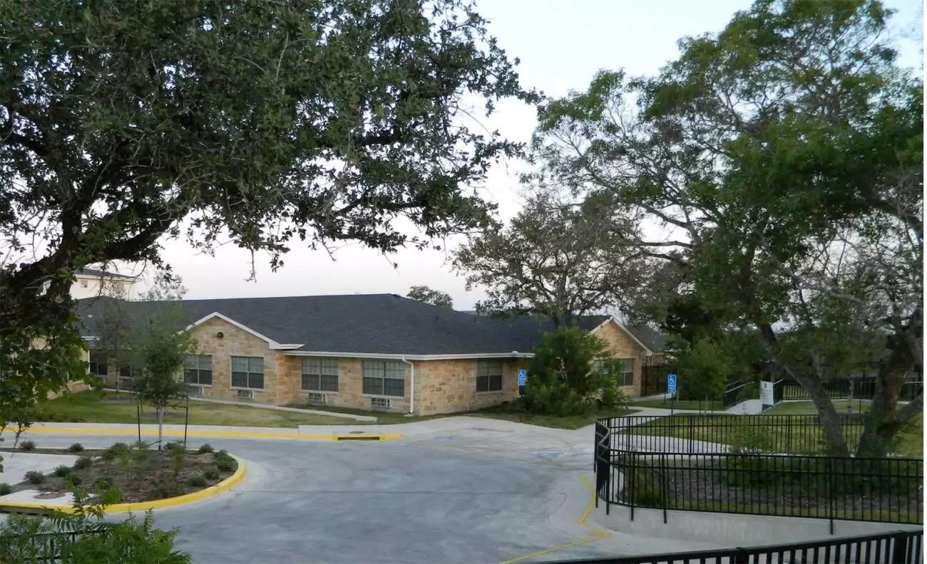 Windsor Nursing and Rehabilitation Center of Duval photo 2