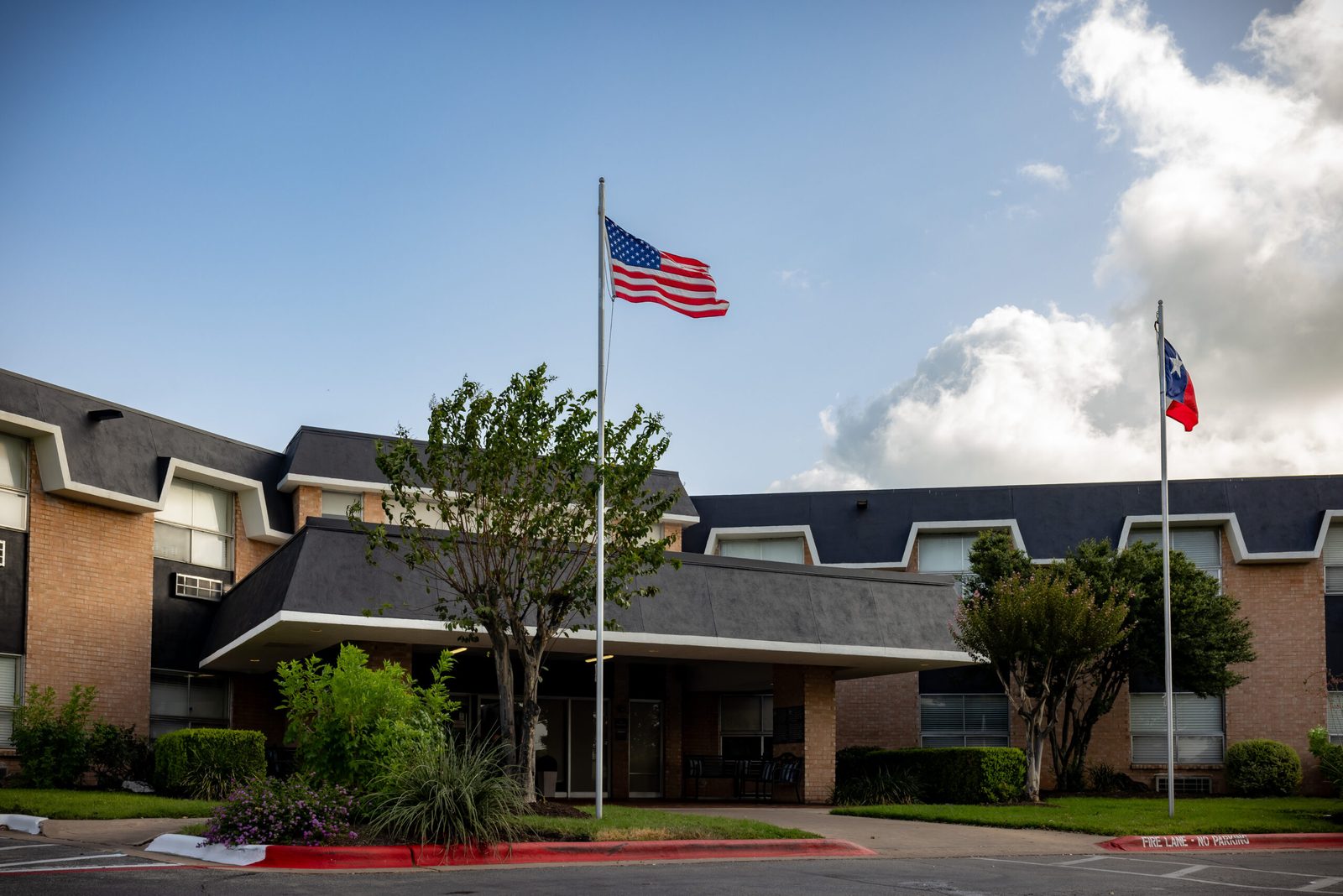 Heritage Park Rehabilitation and Skilled Nursing Center photo 1