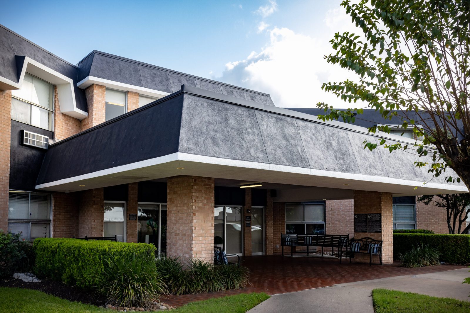 Heritage Park Rehabilitation and Skilled Nursing Center photo 2