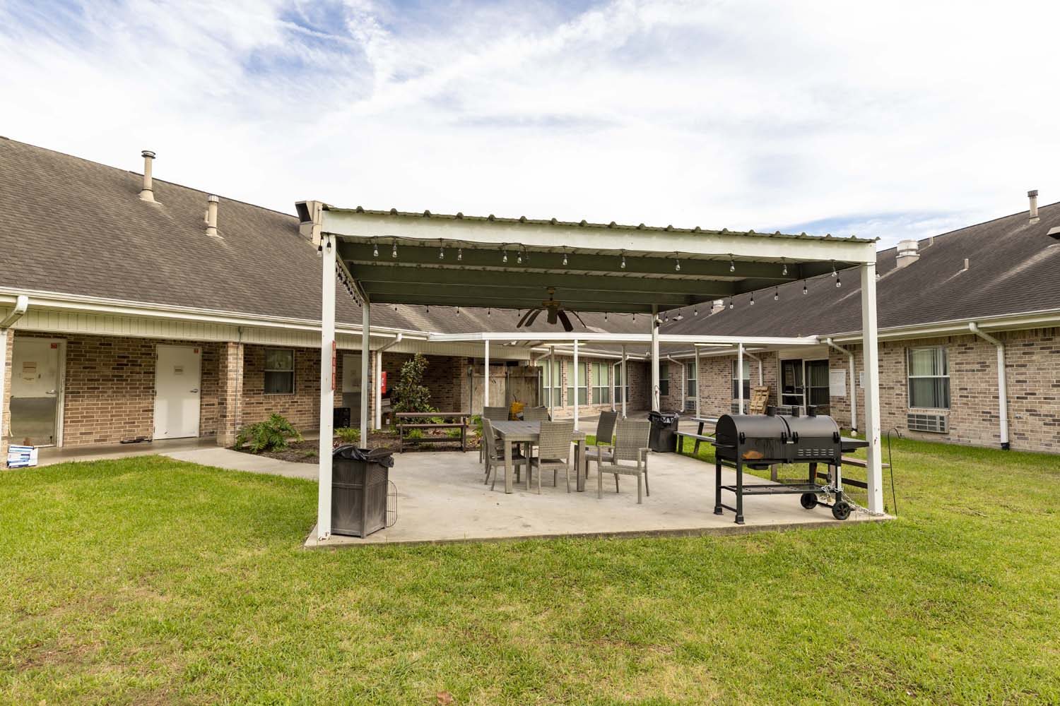 Legend Oaks Healthcare And Rehabilitation Center - photo 2
