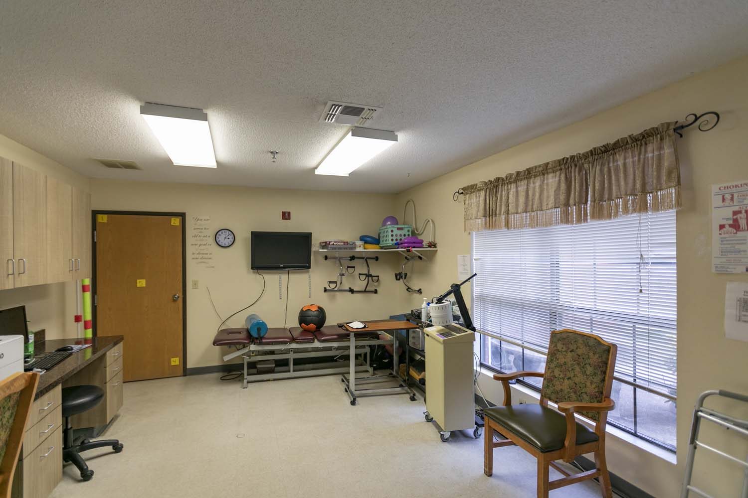 Legend Oaks Healthcare And Rehabilitation Center G photo 1