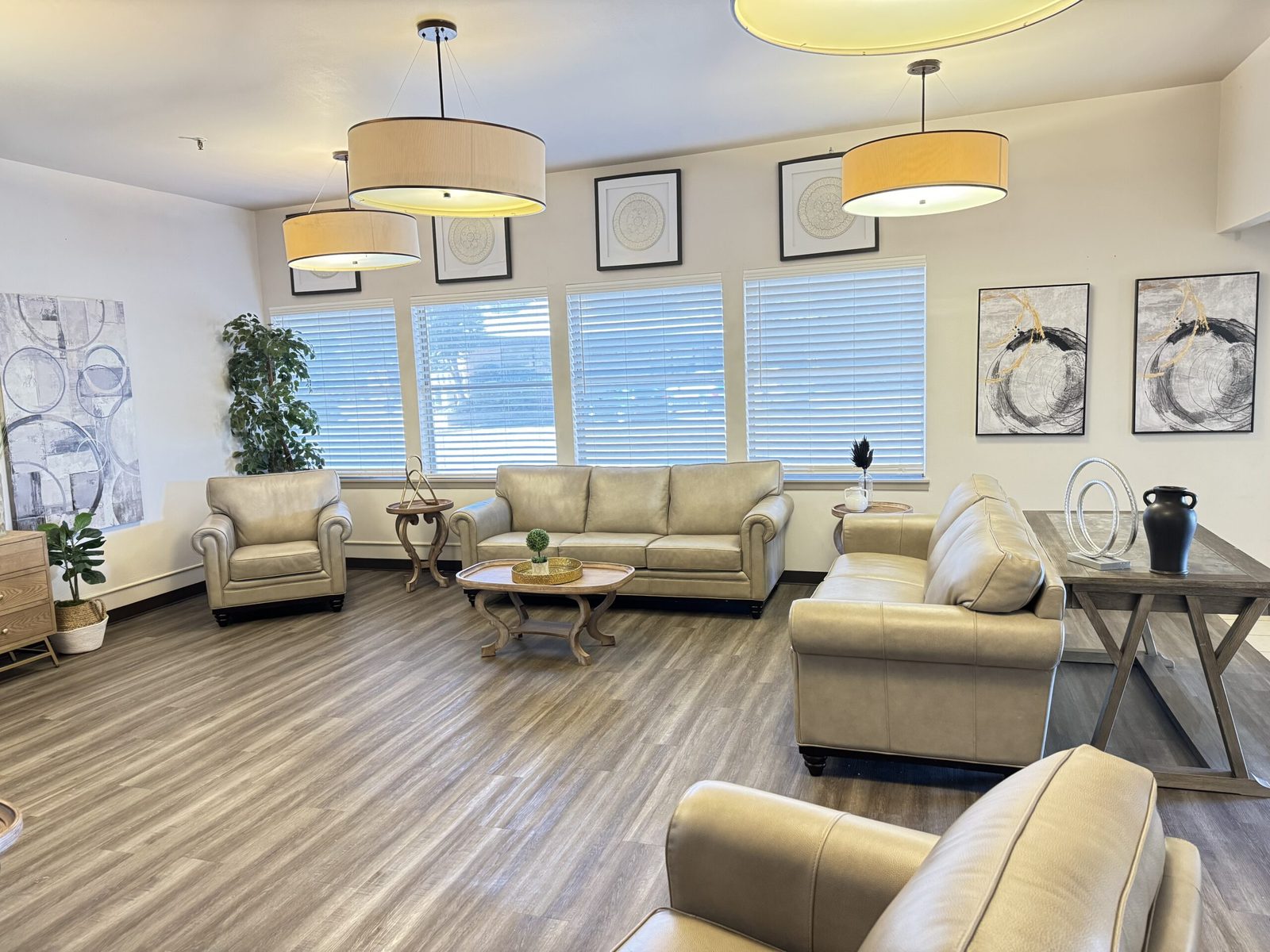Lubbock Health Care Center photo 2