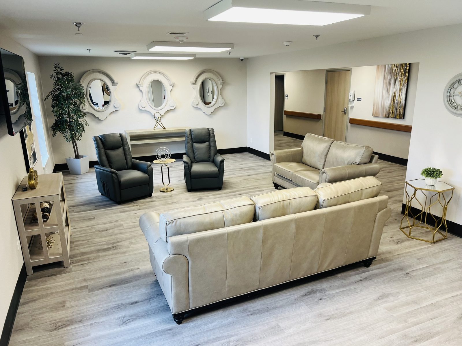 Madisonville Care Center photo 1
