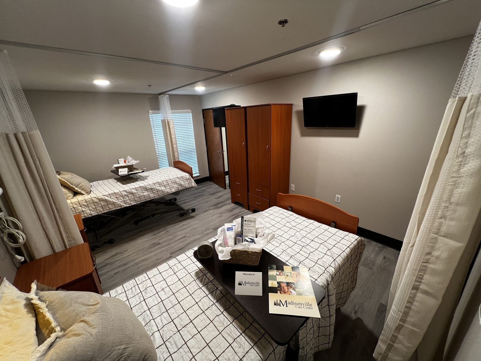 Madisonville Care Center photo 2