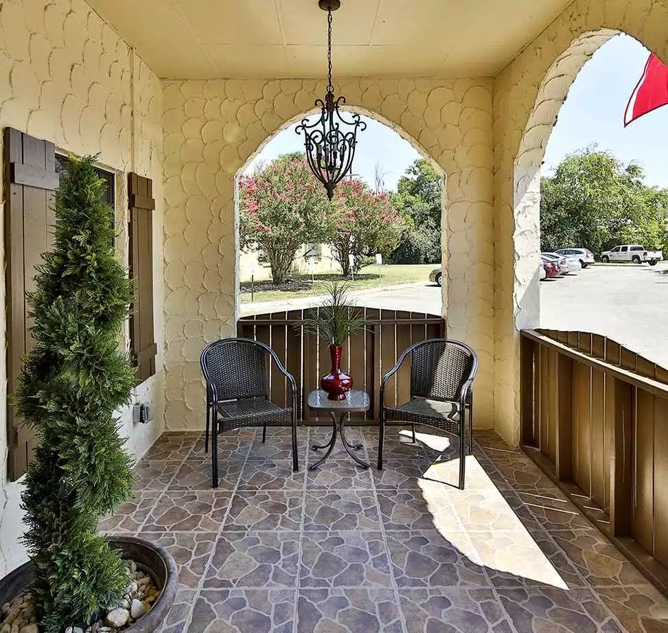 Windsor Mission Oaks photo 2