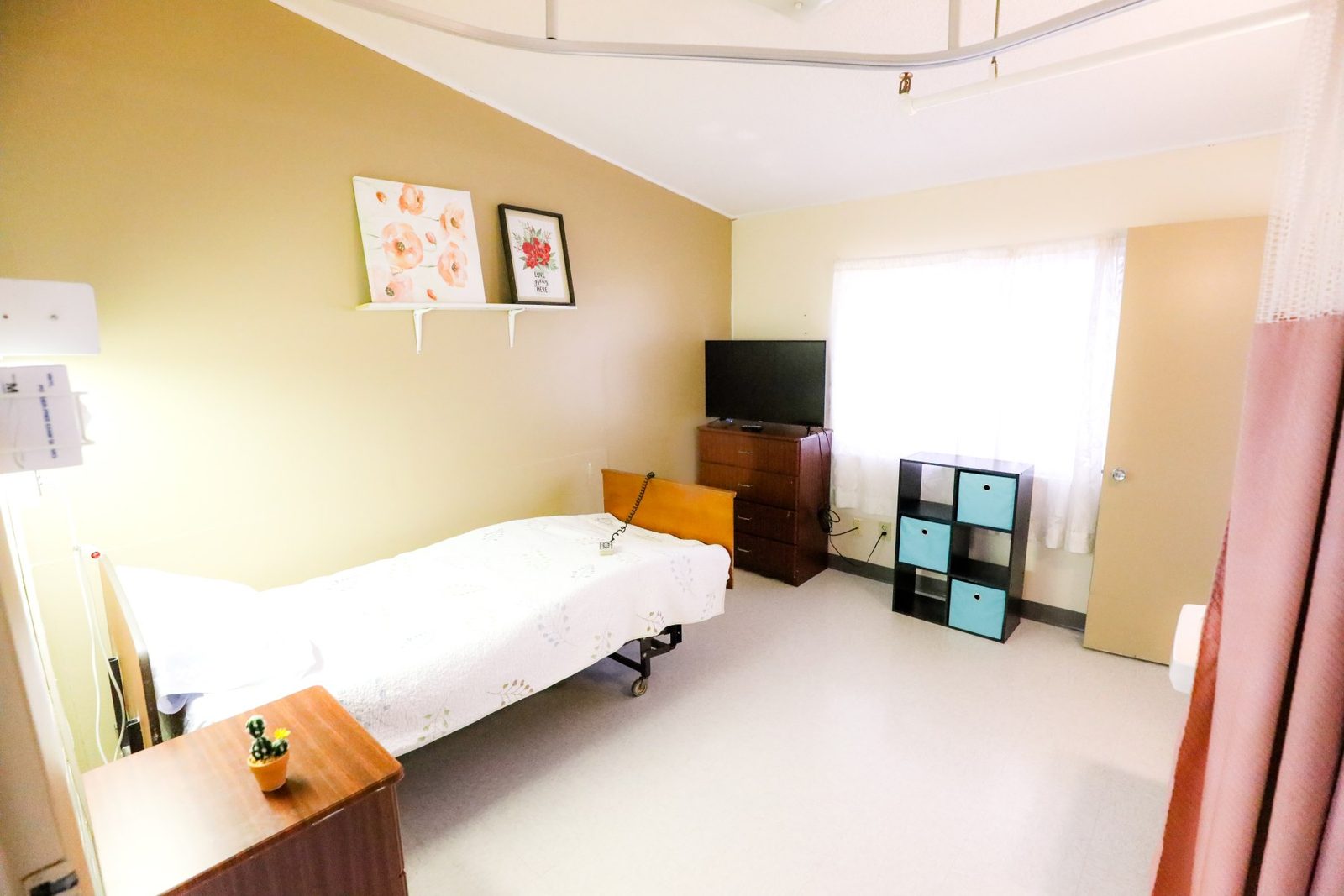 Barton Valley Rehabilitation and Healthcare Center photo 8