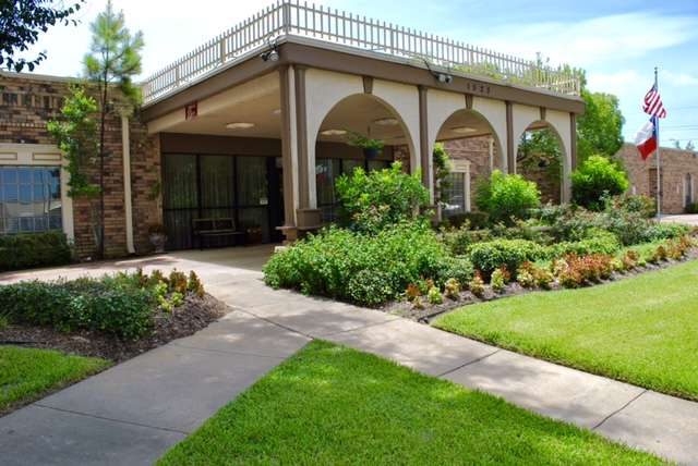 Oakmont Healthcare and Rehabilitation Center of Katy photo 2