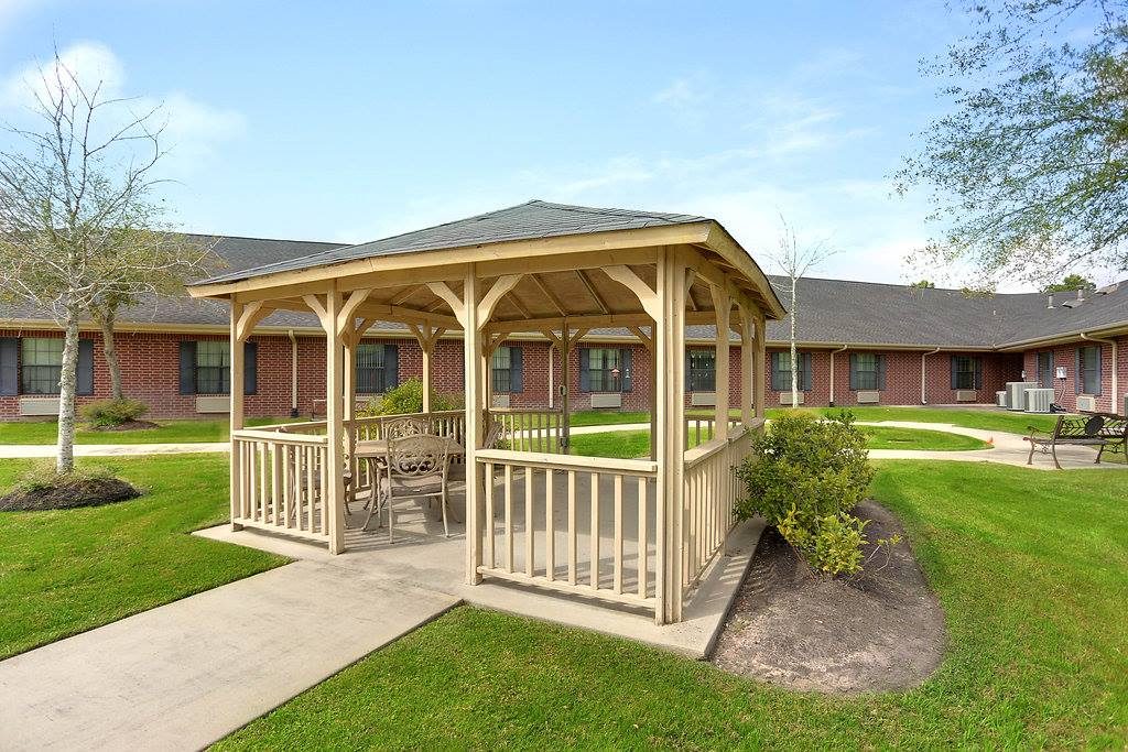 Park Manor Of Tomball photo 2