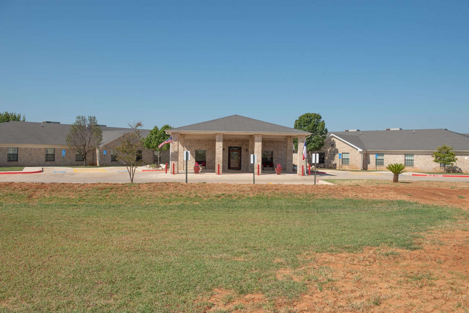 Pearsall Nursing and Rehabilitation Center photo 1