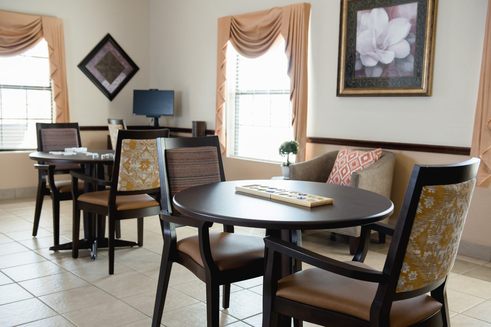 Pearsall Nursing and Rehabilitation Center photo 3