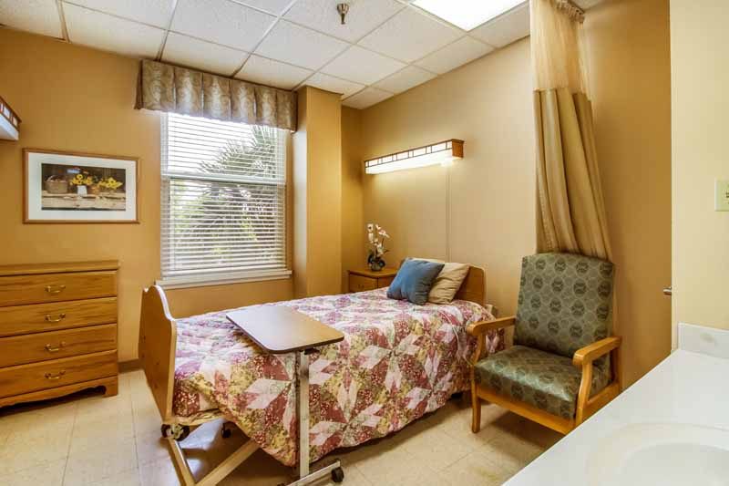Windsor Nursing and Rehabilitation Center of Morgan photo 4