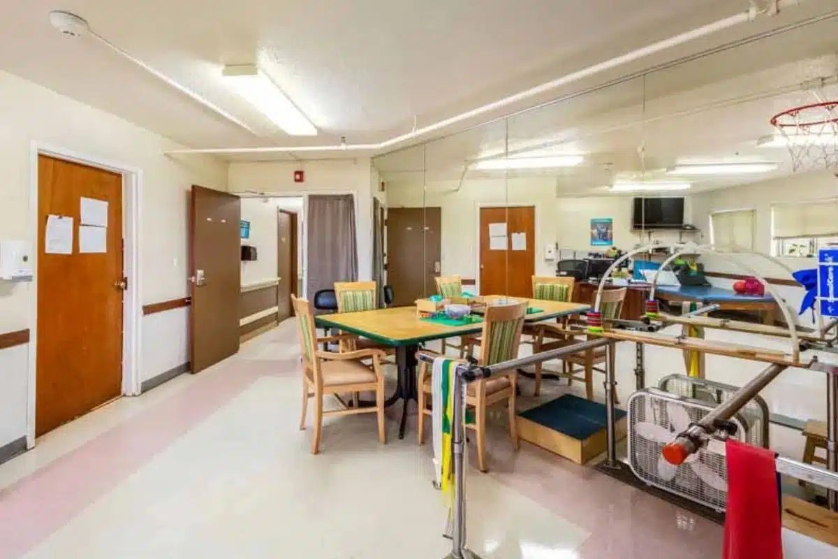 Jourdanton Nursing and Rehabilitation photo 2