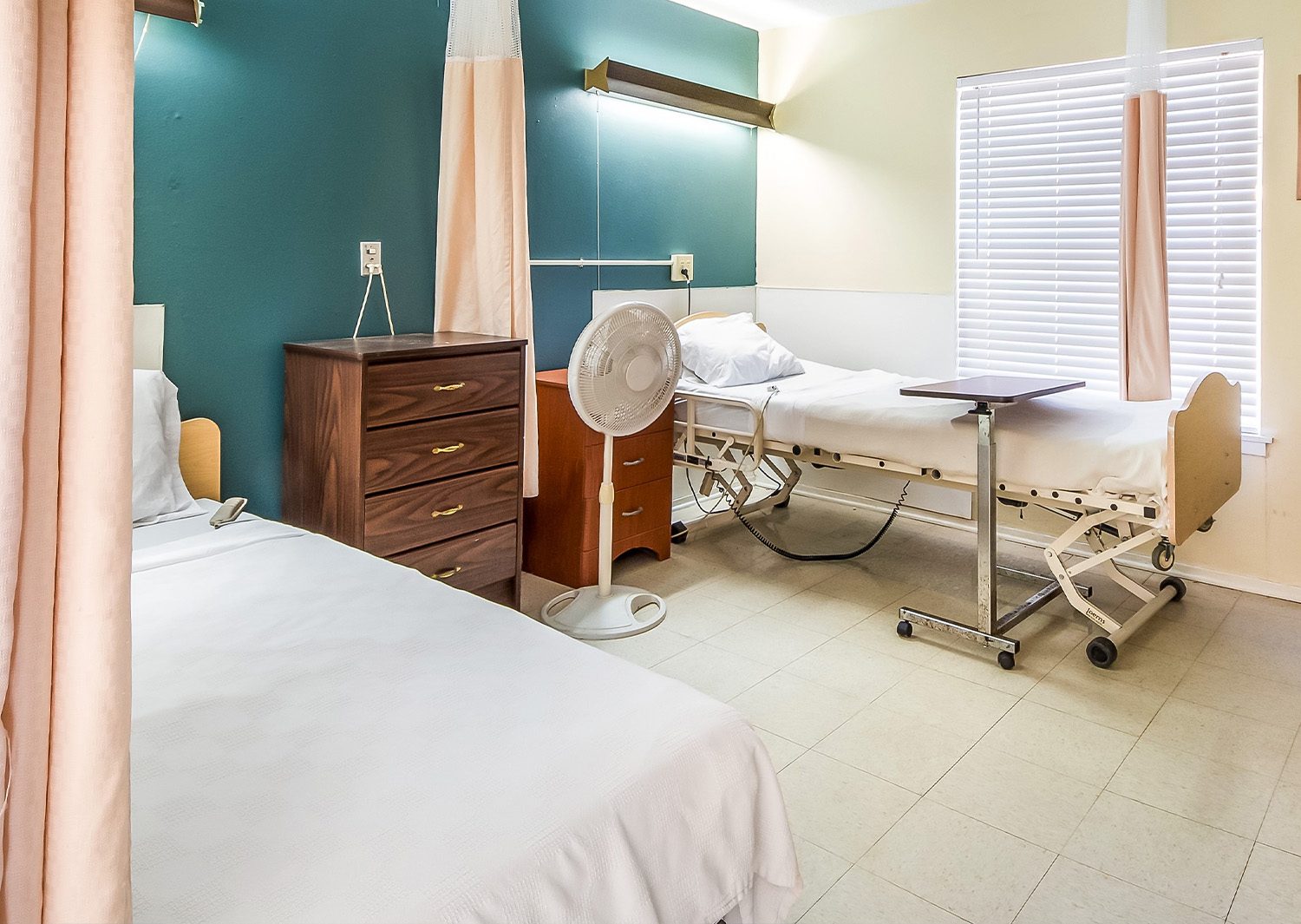 Pleasanton South Nursing and Rehabilitation photo 4