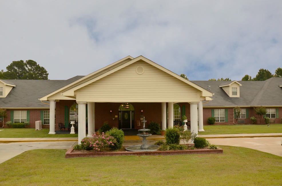 Reunion Plaza Senior Care and Rehabilitation Center photo 1