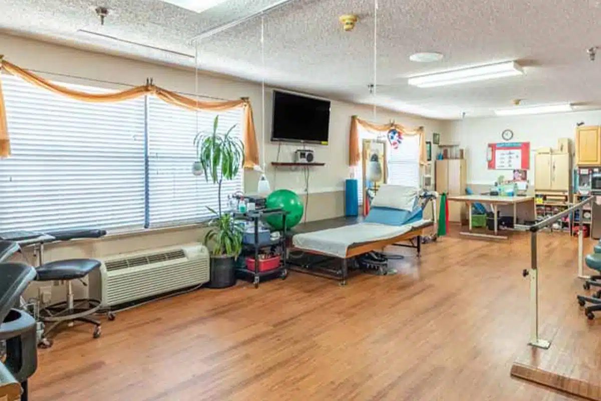 Silver Creek Nursing and Rehabilitation photo 4