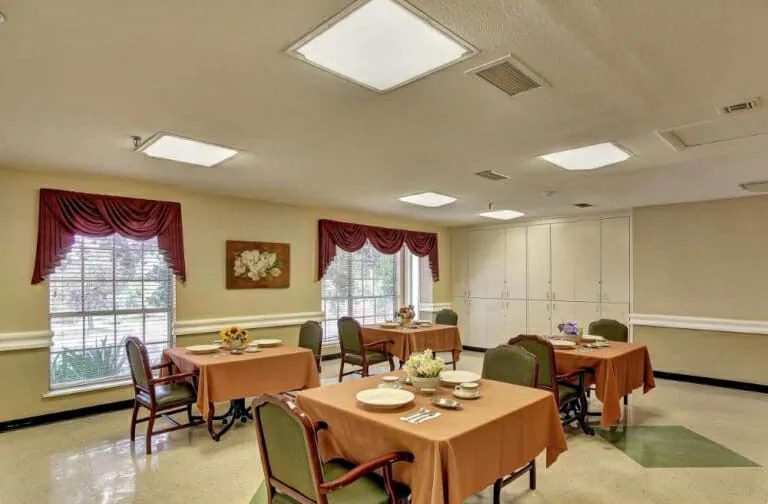 Wurzbach Nursing and Rehabilitation photo 4