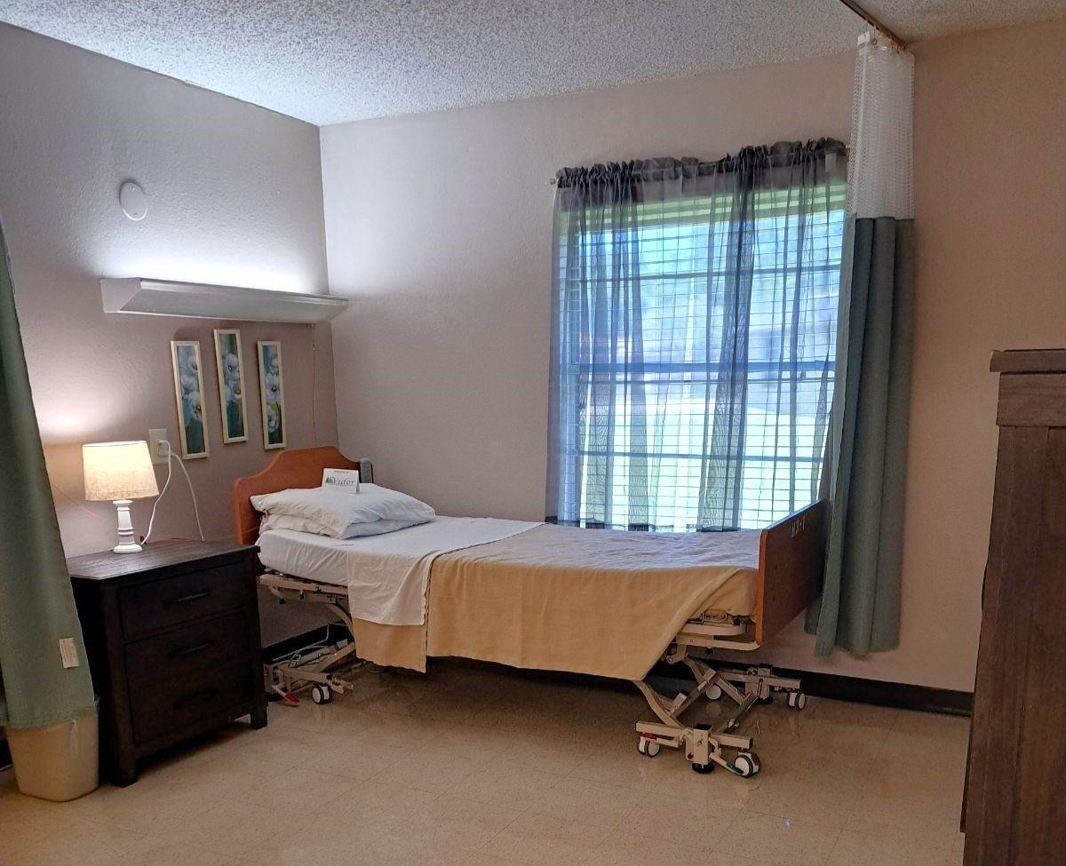 Vidor Health & Rehabilitation Center photo 5
