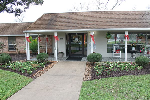 Creekside Village photo 2