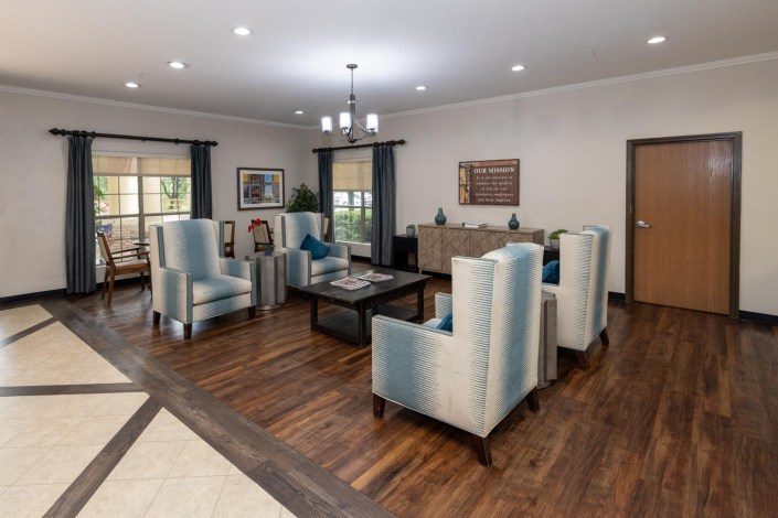 West Oaks Rehabilitation And Healthcare Center photo 3